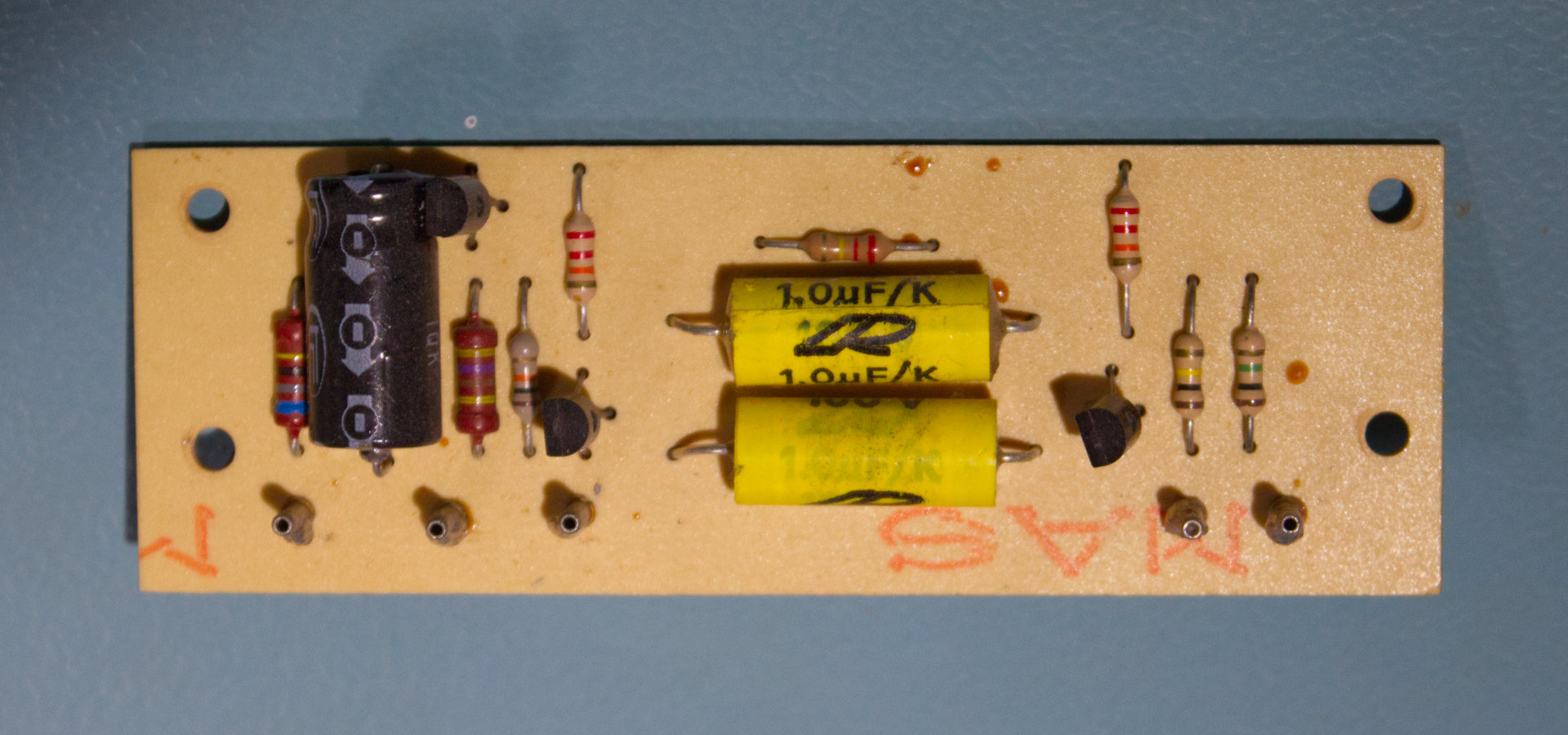 Top-side of the Elka 410CST1007 PCB