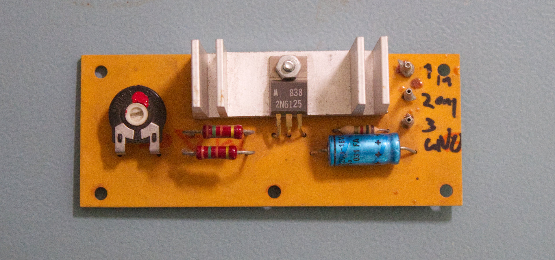 Top-side of the Elka 410CST1117 PCB
